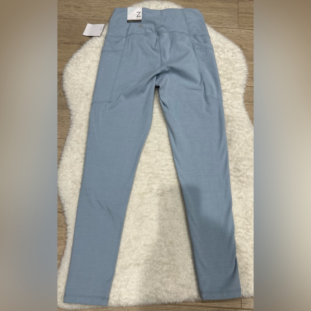 Zella Perform Blue Fog 7/8 Leggings NWT - Picture 3 of 5
